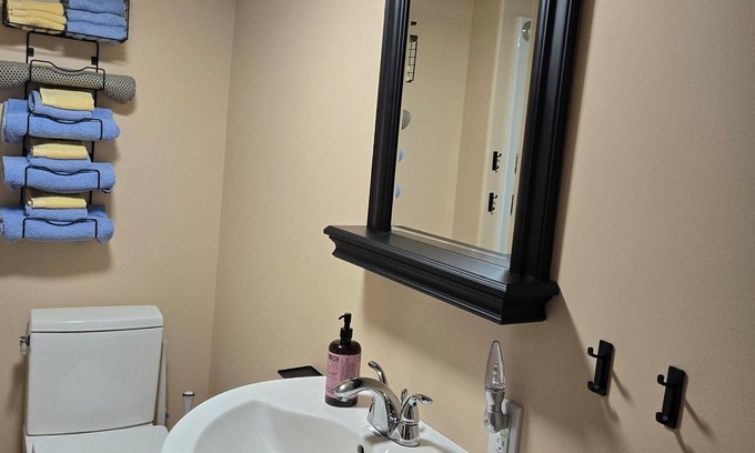 Guysborough Apartment | Guysborough Harbour Waterfront Guest Suite