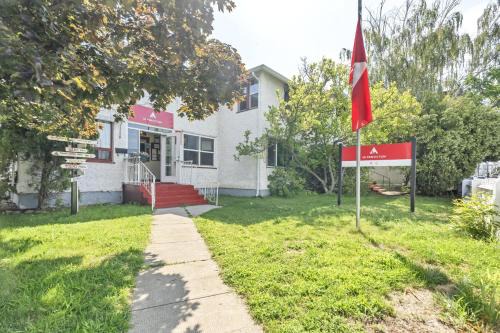 Okanagan-Similkameen Hostel | HI Penticton - Hostel