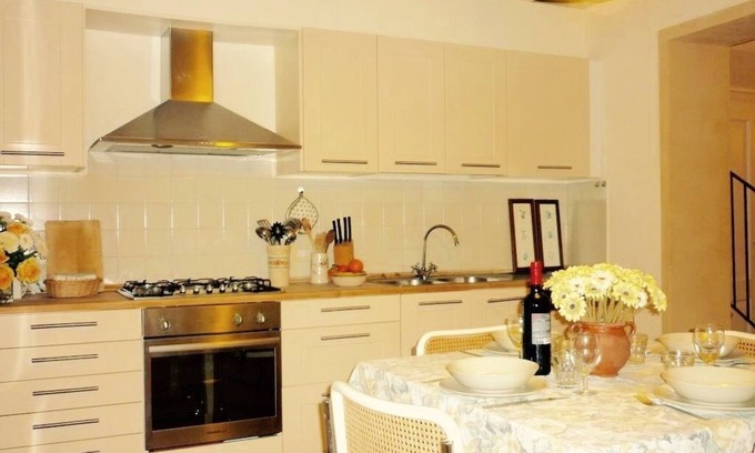 Colognola ai Colli Condo | Il Nido, Old Venetian Villa with pool, in quiet art tourist area