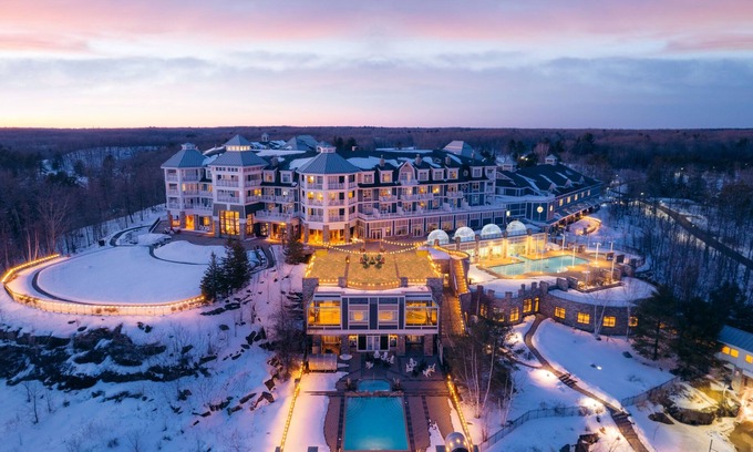Minett Resort | JW Marriott The Rosseau Muskoka Resort & Spa