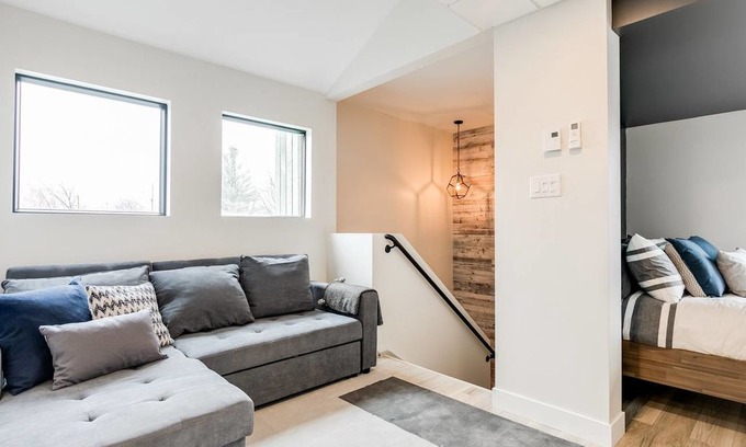 Laval Apartment | Le Mille-Iles (La Voûte Hébergement & Affaires)