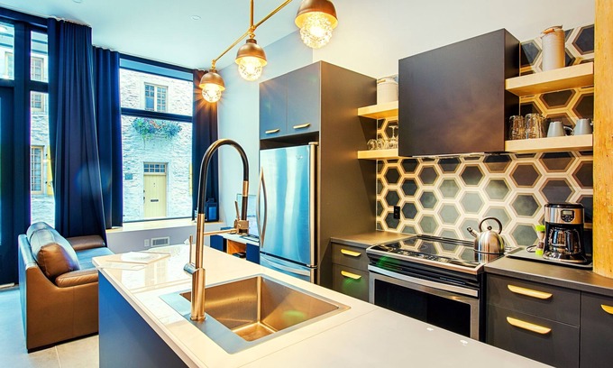 Lower Town Apartment | Les Lofts Champlain - By Les Lofts Vieux-Quebec