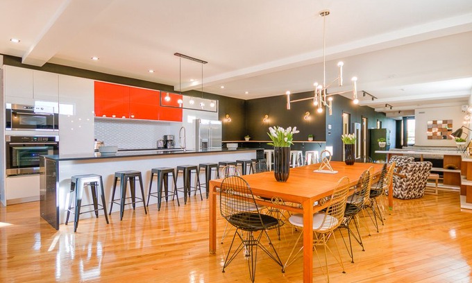 La Petite-Patrie Apartment | Liv MTL Plaza 3 Up to 75% OFF Spacious Penthouse + Ideal Big Family + Free Parking