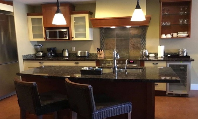 Canmore Condo | Luxury condo in 5 Star Resort and Spa