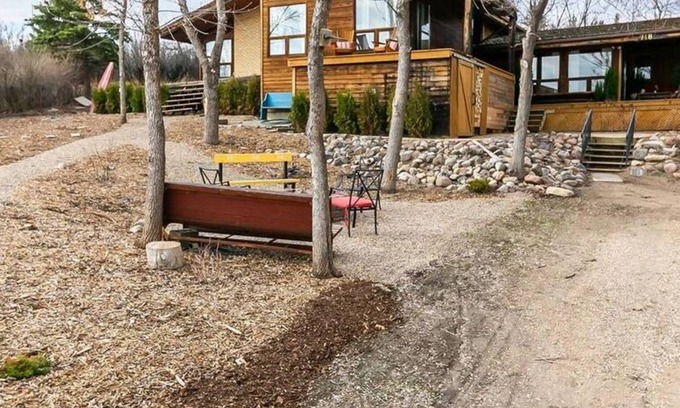 Saskatchewan Cottage | My Lovely Lakeview Cottage. Family Friendly With Access To The Lake.