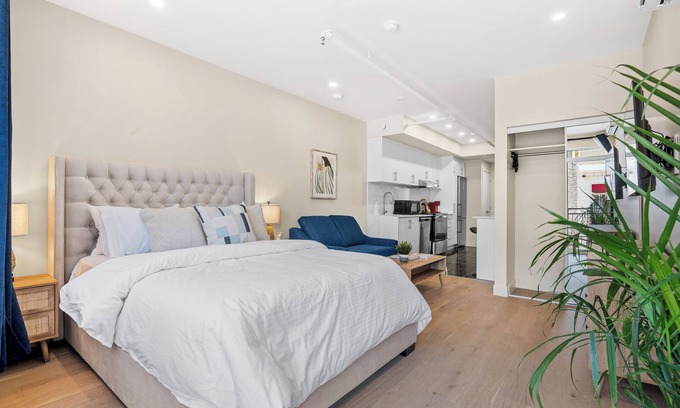 Gay Village Apartment | Namaste Suites