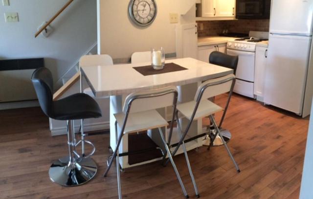 Magog Apartment | O'Berge du village-SR