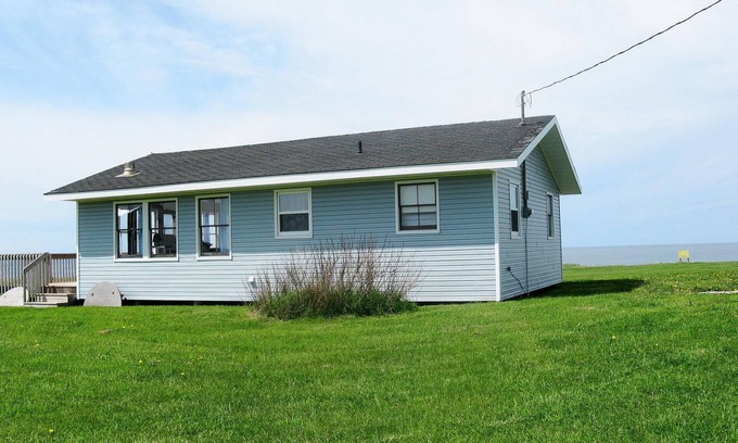 French River Cottage | Ocean Front Cottage with beautiful private beach and the lake of shining waters
