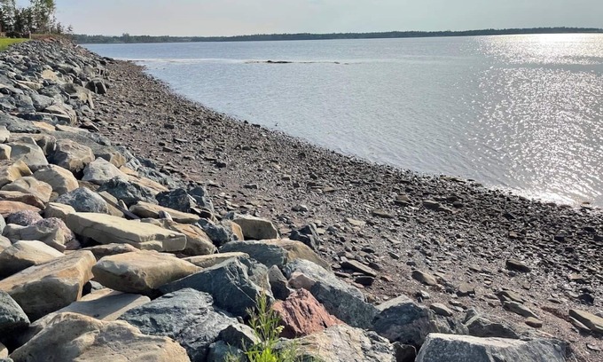 Tatamagouche Cottage | Oceanfront Cozy 2 bed Cottage in Brule Shore, pet friendly, firepit,