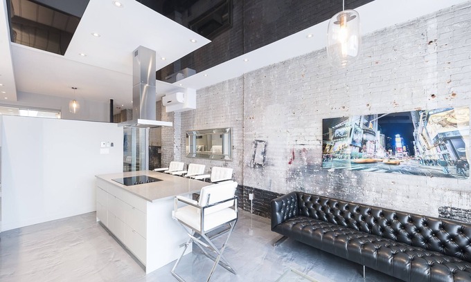 Milton Park Apartment | One-Bedroom Apartment