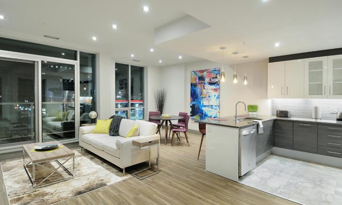 North End Apartment | Point North Suites