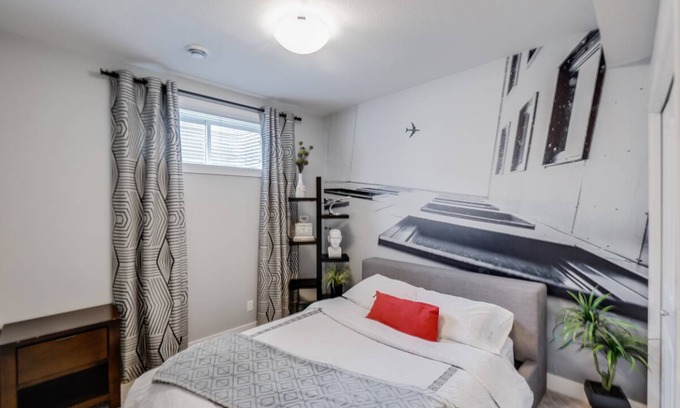 Northeast Edmonton Resort | Private room ∙ 4 guests