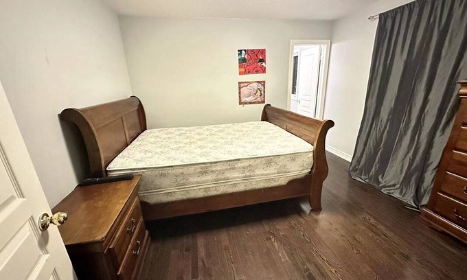York Regional Municipality Resort | Private room ∙ 2 guests