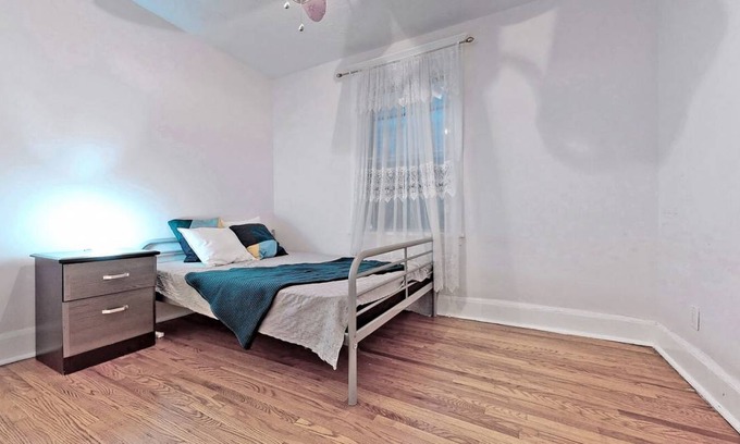 Oakwood Village Resort | Private room ∙ 1 guest