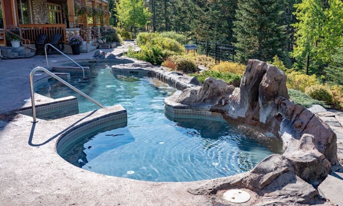 Banff Condo | Private Games Room! Bright + Spacious Banff Condo