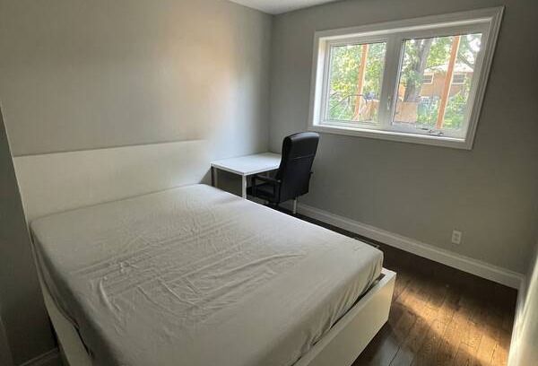 Clarkson-Lorne Park Resort | Private room ∙ 1 guest