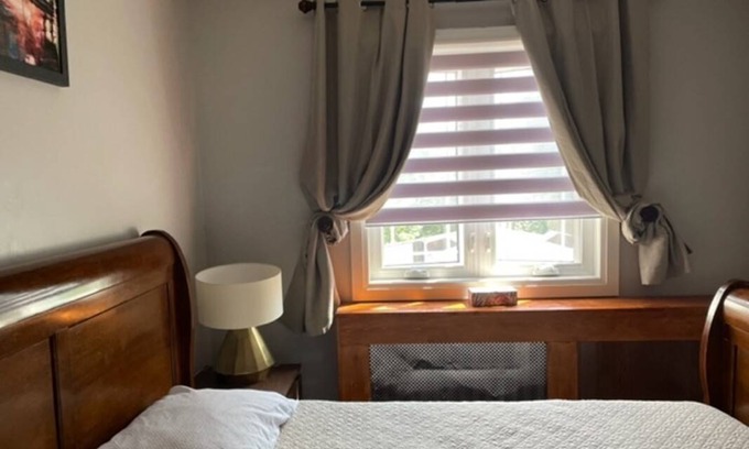 Old East York Resort | Private room ∙ 1 guest