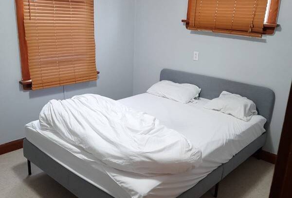 Thunder Bay Resort | Private room ∙ 1 guest