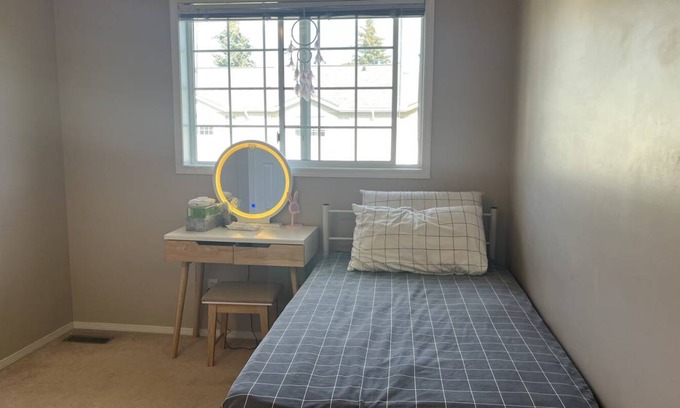 Kingsland Resort | Private room ∙ 1 guest