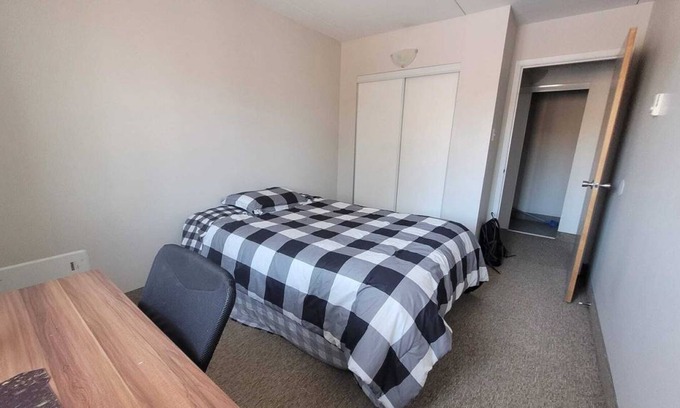 Winnipeg Resort | Private room ∙ 1 guest