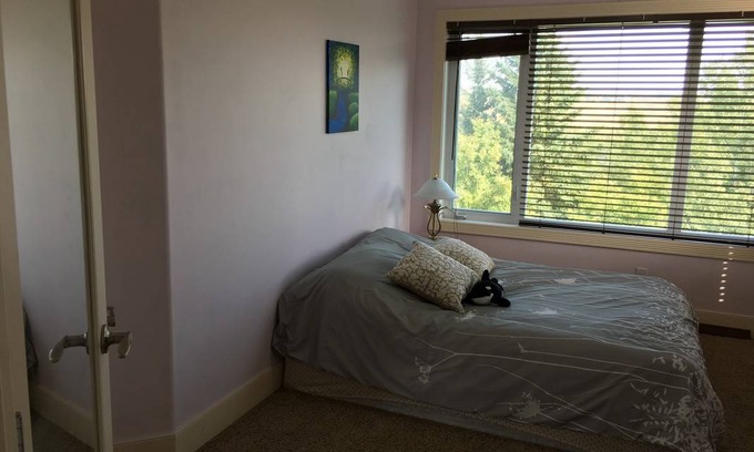 Springbank Resort | Private room ∙ 1 guest