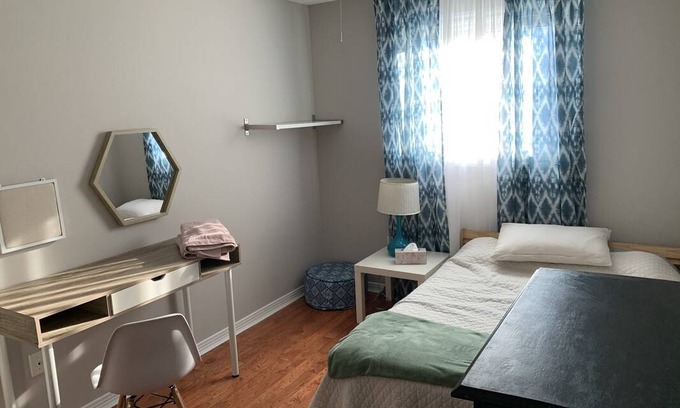 Hamilton Resort | Private room ∙ 1 guest