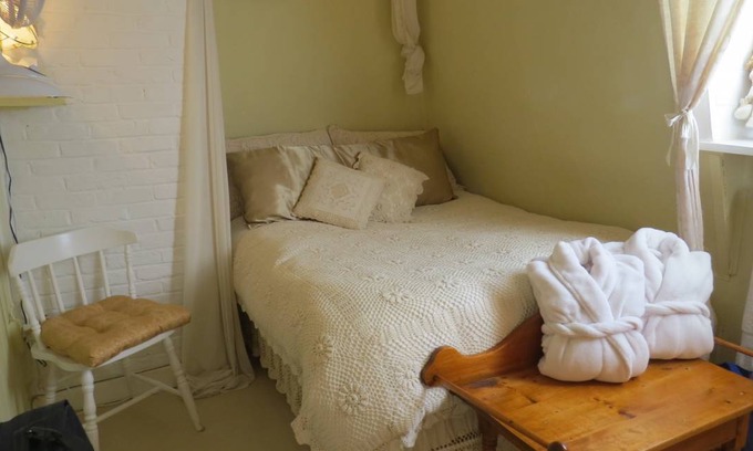 Pointe-au-Pic Resort | Private room ∙ 2 guests