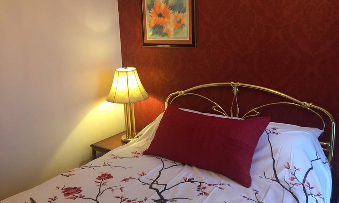 Guelph Resort | Private room ∙ 2 guests