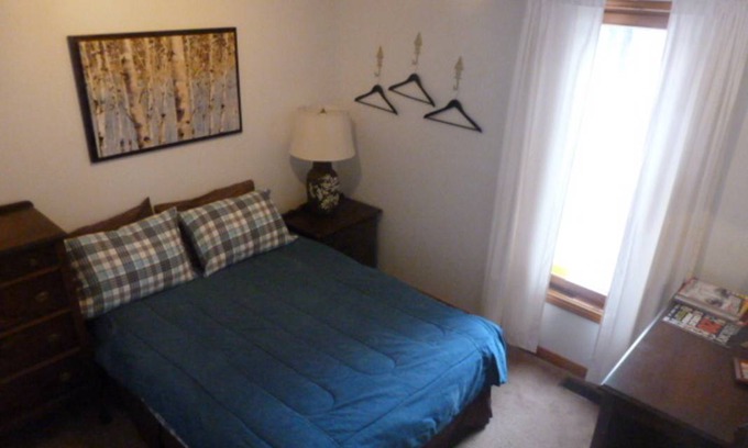Val-des-Monts Resort | Private room ∙ 2 guests