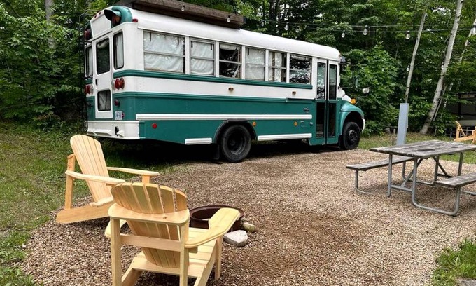 Miller Lake RV Rental | Recreational vehicle (RV) ∙ 1 bedroom ∙ 2 guests