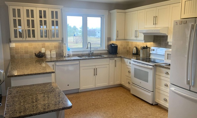 Charlotte's Shore House | Sandbar Secrets Country Home PEI Peaceful setting 15 Minutes from Charlottetown