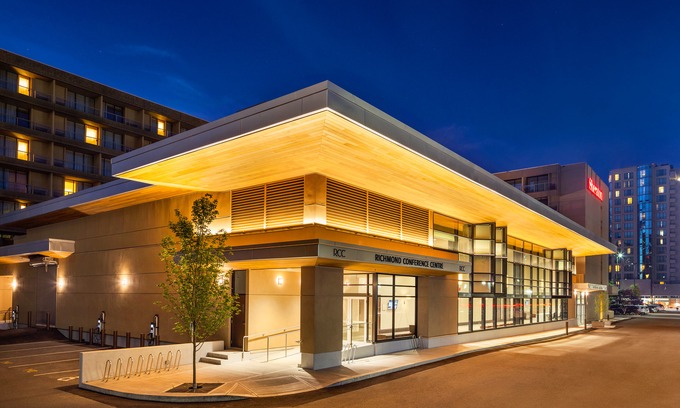 Richmond City Centre Hotel | Sheraton Vancouver Airport Hotel