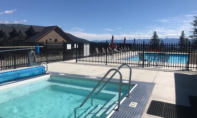 East Kootenay Condo | Ski-In/Ski-Out Retreat: Mountain Magic Awaits