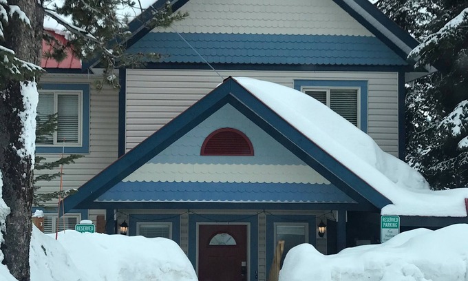 Silver Star Mountain Ski Chalet | Ski Retreat for first tracks and a central location! Private Hot Tub!