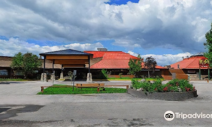 Slave Lake Hotel | Slave Lake Inn and Conference Centre