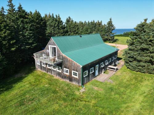 Little Pond Hostel | The Barn at Spry Point