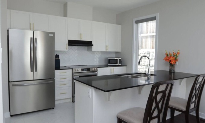 Chapel Hill South House | The Pizzicato: Comfort and Convenience