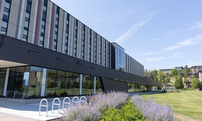 North Glenmore Hostel | University of British Columbia - UBC Okanagan Campus