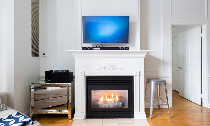 Church and Wellesley Other | Urban Chic Downtown 2BR steps to Wellesley subway