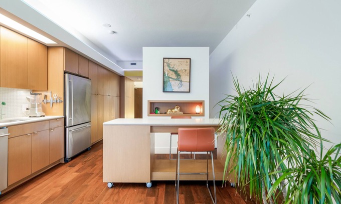 Gastown Condo | Urban Jungle Luxury Zen Fortress with parking