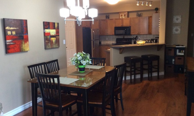 Central Okanagan Condo | Waterfront, Lake View, 2 Bedroom, 2Bath Condo on 9th floor