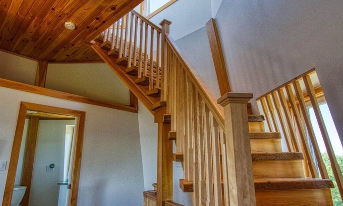 Cymbria House | Waterfront lighthouse w/ private access to shore