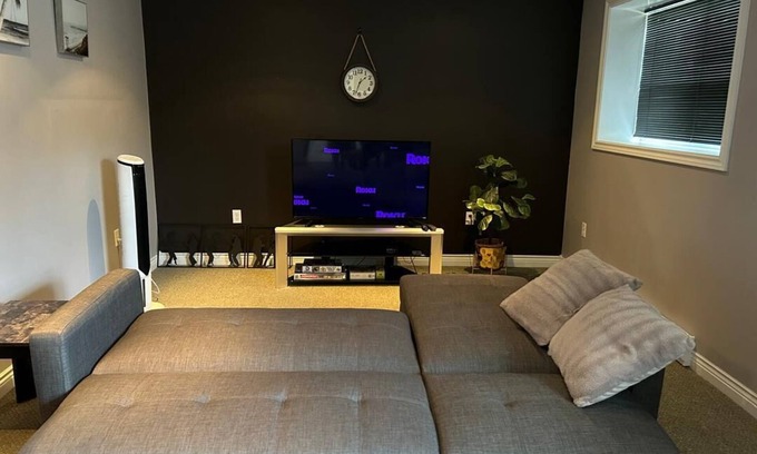 Saint John Apartment | Welcome to this beautiful cozy and peaceful unit at the heart of East Saint John