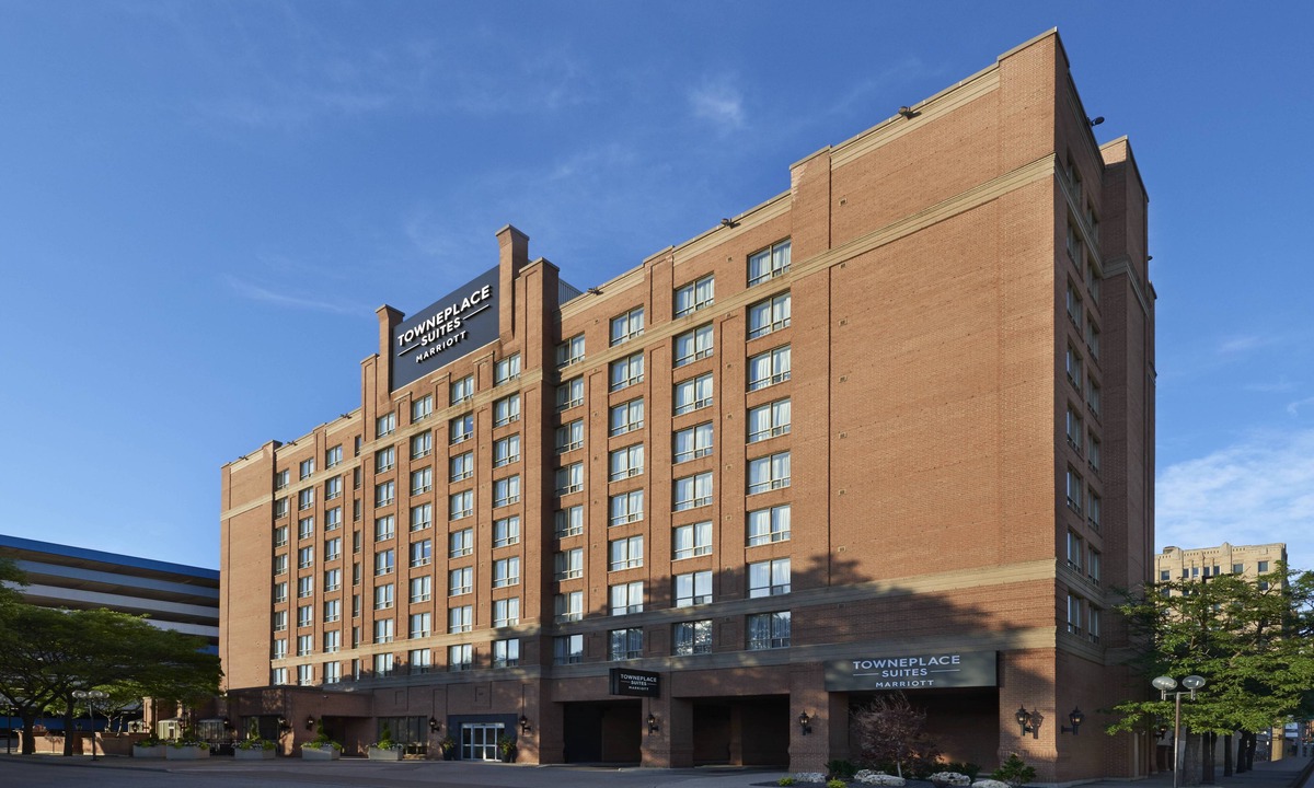 Windsor Hotel | TownePlace Suites by Marriott Windsor