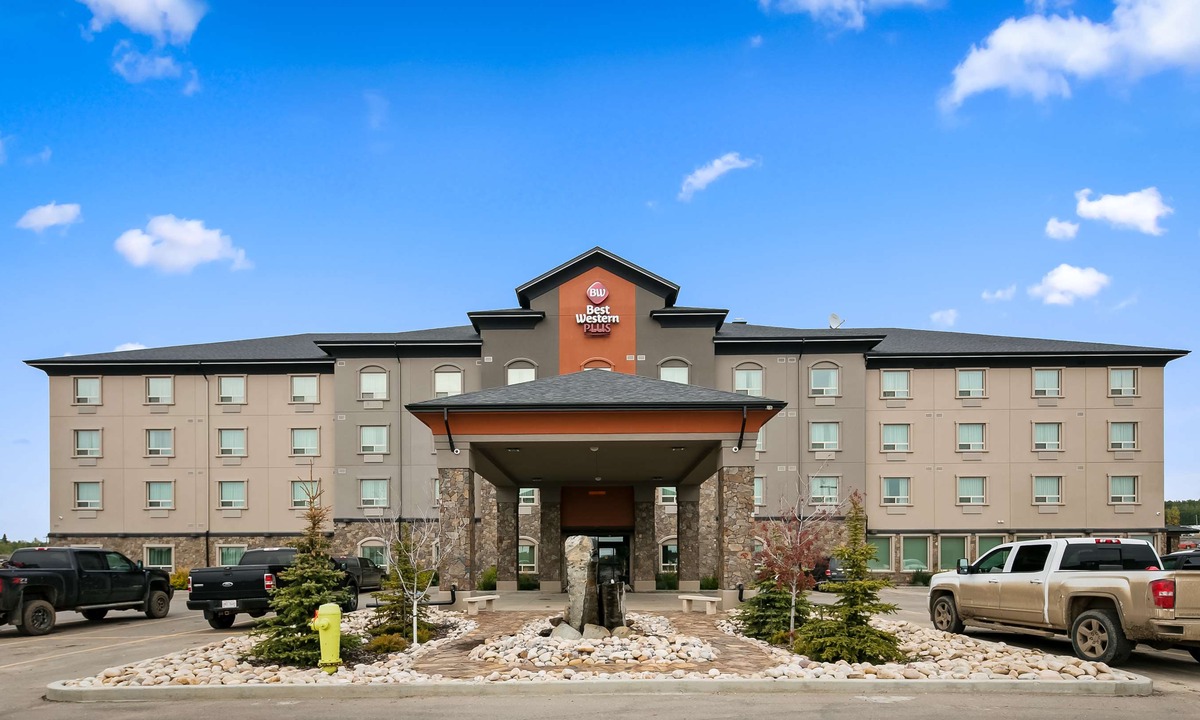 Drayton Valley Hotel | Best Western Plus Drayton Valley All Suites