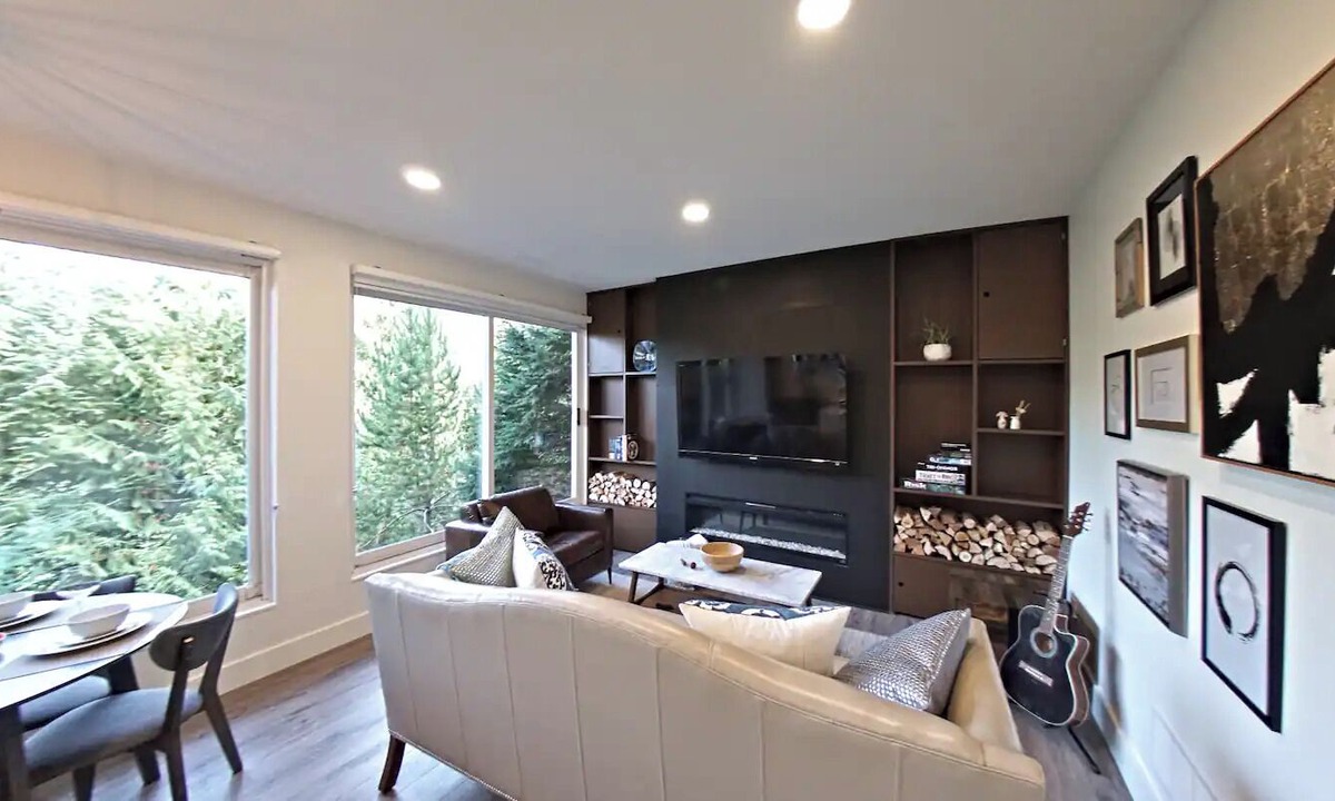 Whistler Cay Heights Condo | Calm and Serenity in Whistler 2 Bedroom in Whistler