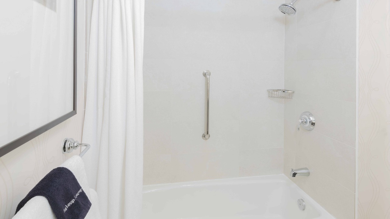 Photo of Bathroom in St. Andrews