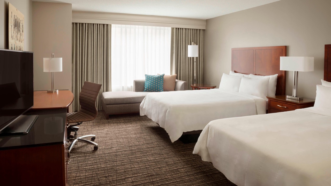 Photo of Bedroom in Bay Street Corridor