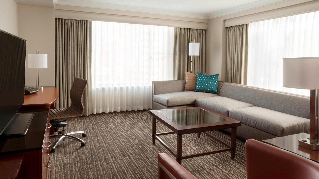 Photo of Livingroom in Bay Street Corridor