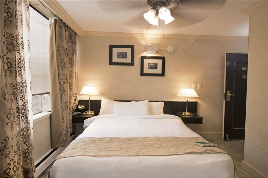 Photo of Bedroom in West End